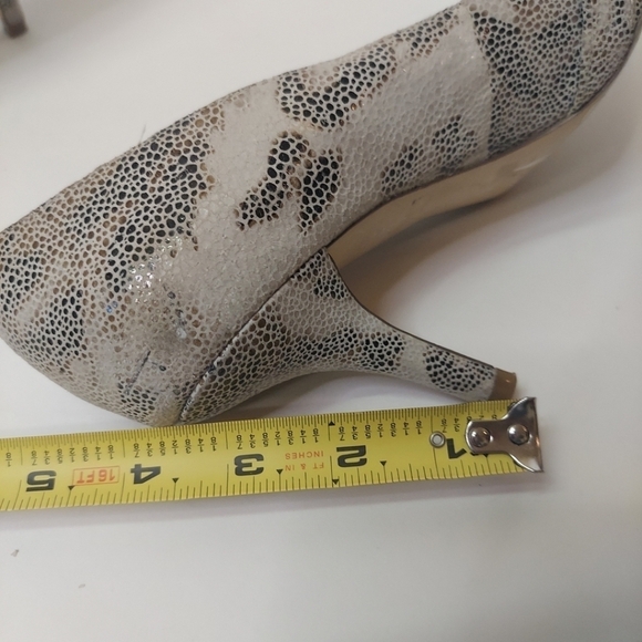 INC International Concepts Women’s Snakeskin Pointed Toe Pumps Size 8.5 Heels - Picture 13 of 13